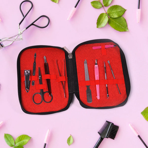 Complete manicure set