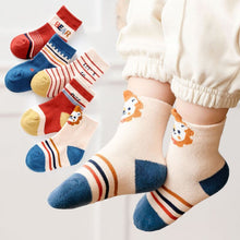 Kids' socks in a close-up, showing their simple and classic design for everyday wear