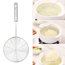 Mini oil strainer for perfect frying and draining