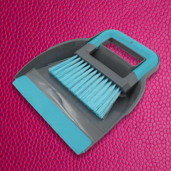 Plastic broom and dustpan set for desktop cleaning